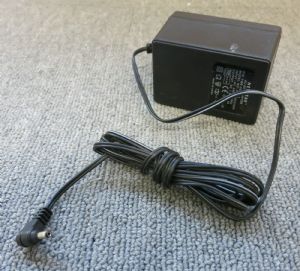 Netgear PWR-024-003 YPD-8075100K UK 3 Pin Plug AC Power Adapter Charger 7.5V 1A